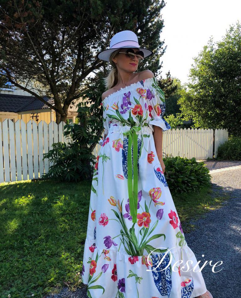 dress with tulips