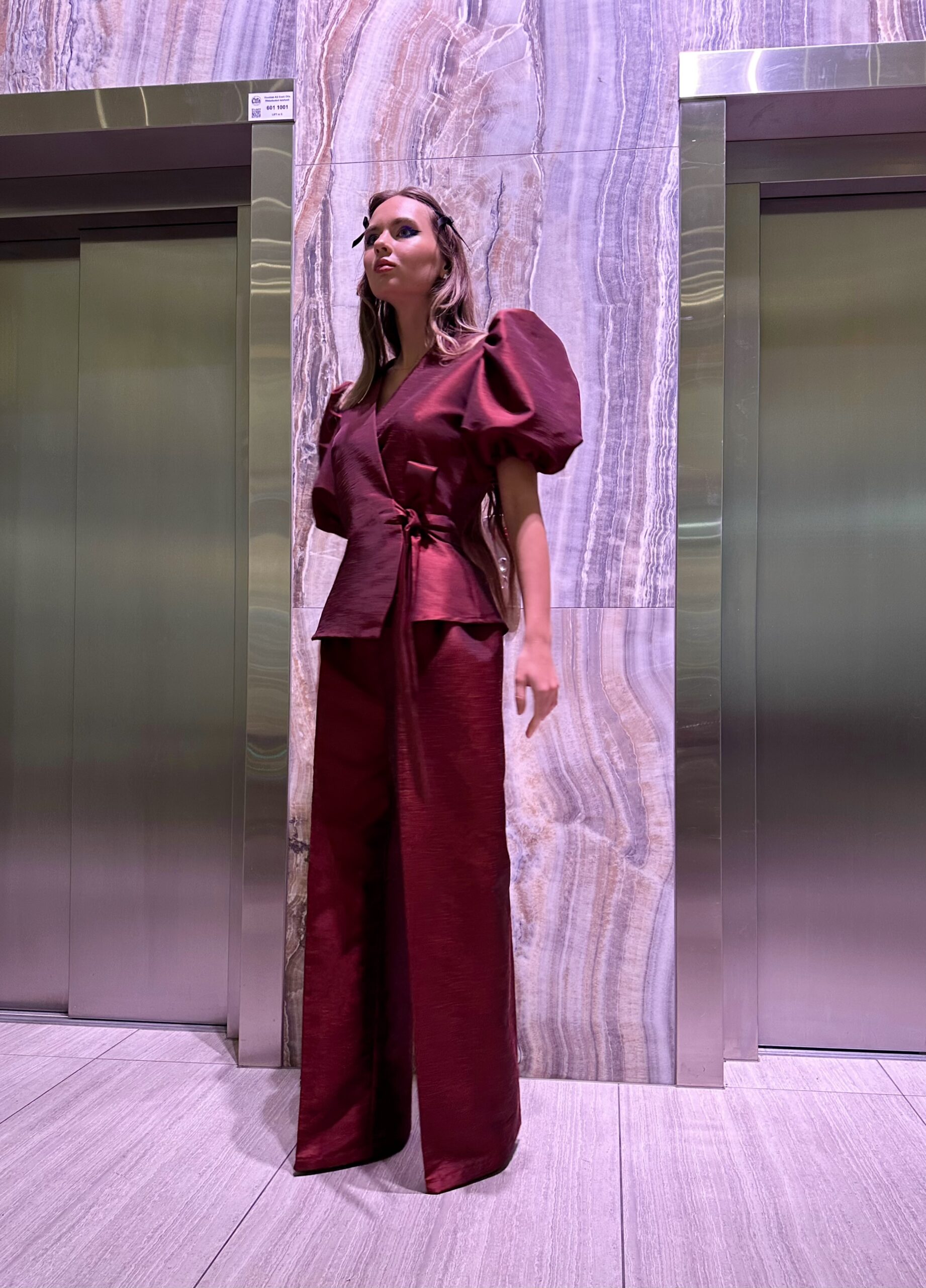 Festive Cranberry costume - Image 4